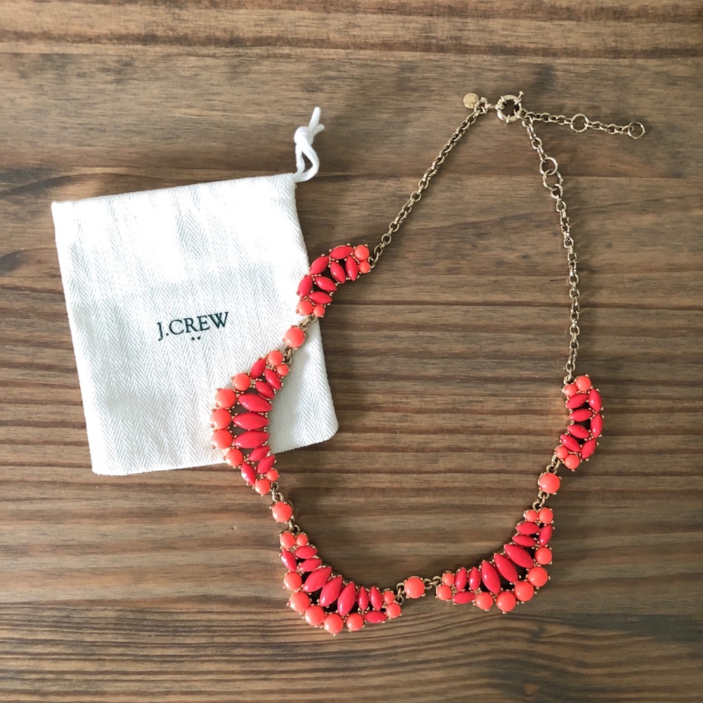 🔹 J.Crew Neon Pink Statement Necklace